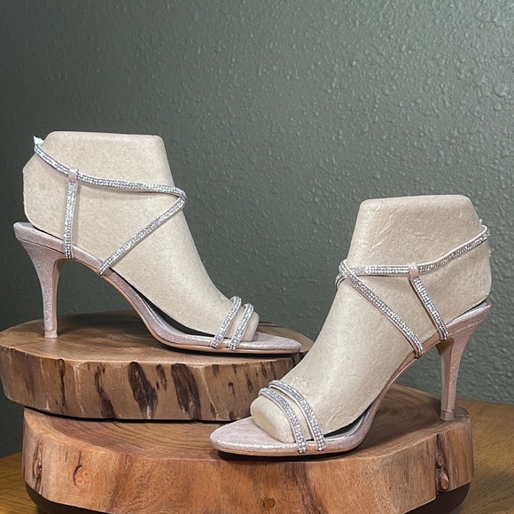 David’s Bridal Lyla Rose Gold Crystal Embellished Crisscross Skinny Strap Heels - Picture 4 of 16